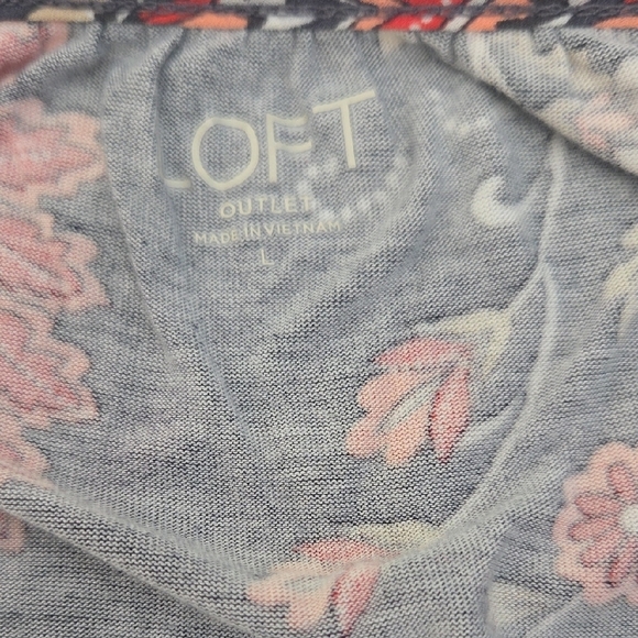 LoFT Beautiful Floral Blouse - Charcoal and Scarlet Flowy Comfy Boho L - Picture 5 of 6